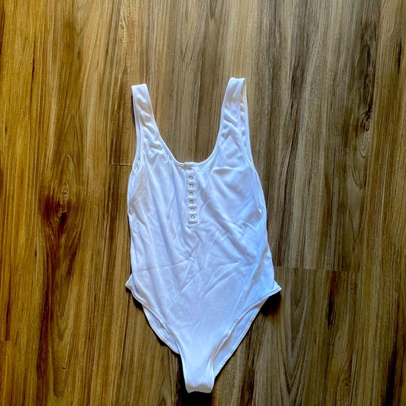 White bodysuit - Picture 1 of 2